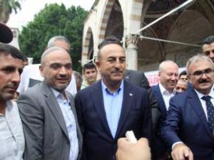 Çavuşoğlu'ndan esnaf ziyareti