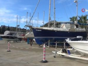 Alanya’da tekneler turizm sezonuna hazırlanıyor